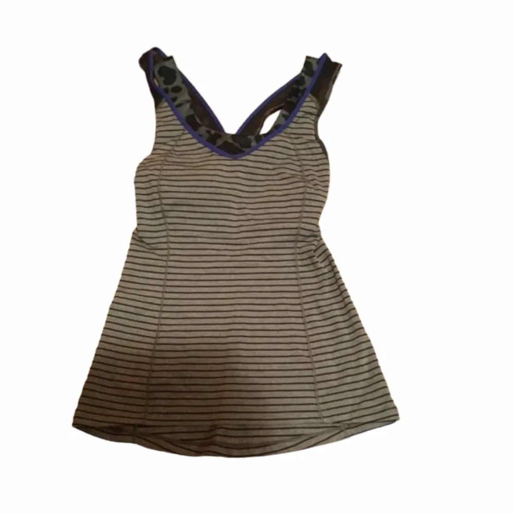 Lululemon super sport tank parallel stripe heather slate black cheetah print 4